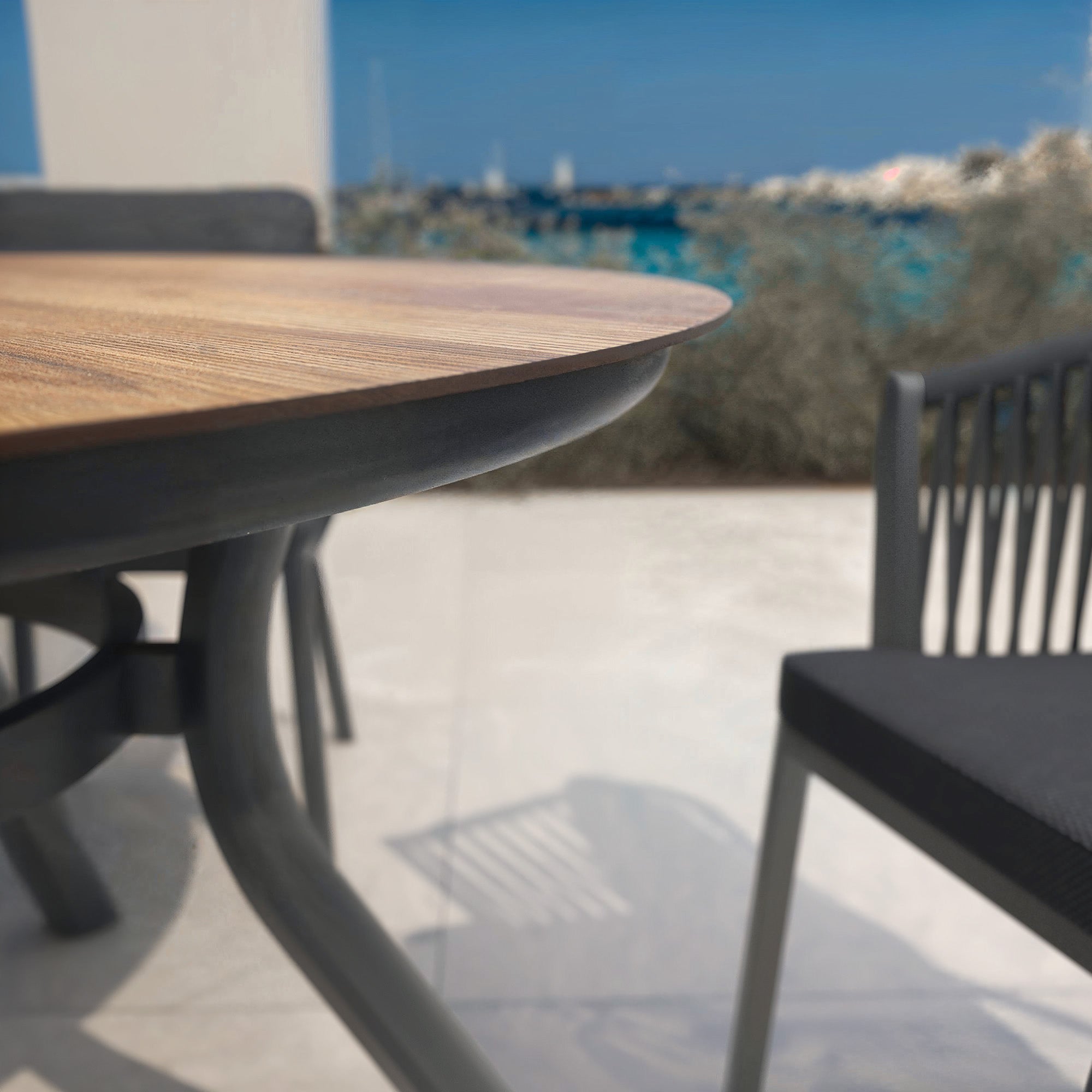 Amalfi Round Garden Table 5 Seats (D120 cm)