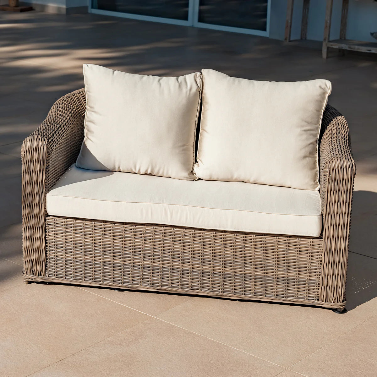 Calvi 2-seater garden lounge sofa (UK)