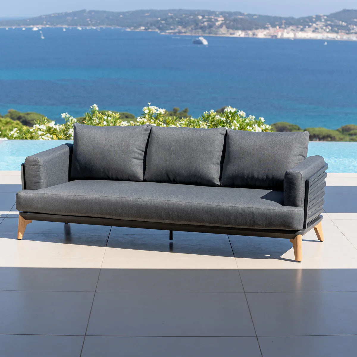 Monte Carlo 3-Seater Garden Sofa (UK)