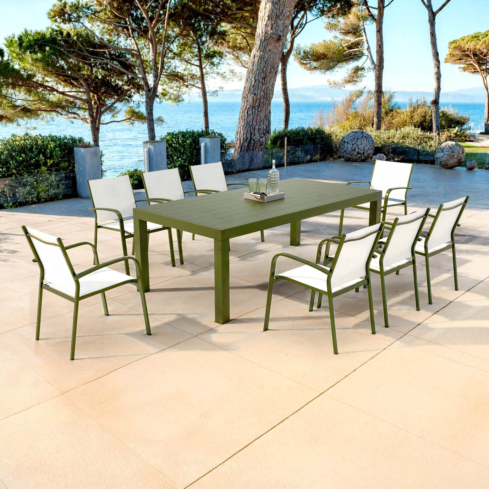 Murano Aluminum 8-Seater Garden Table (210 x 100 cm)