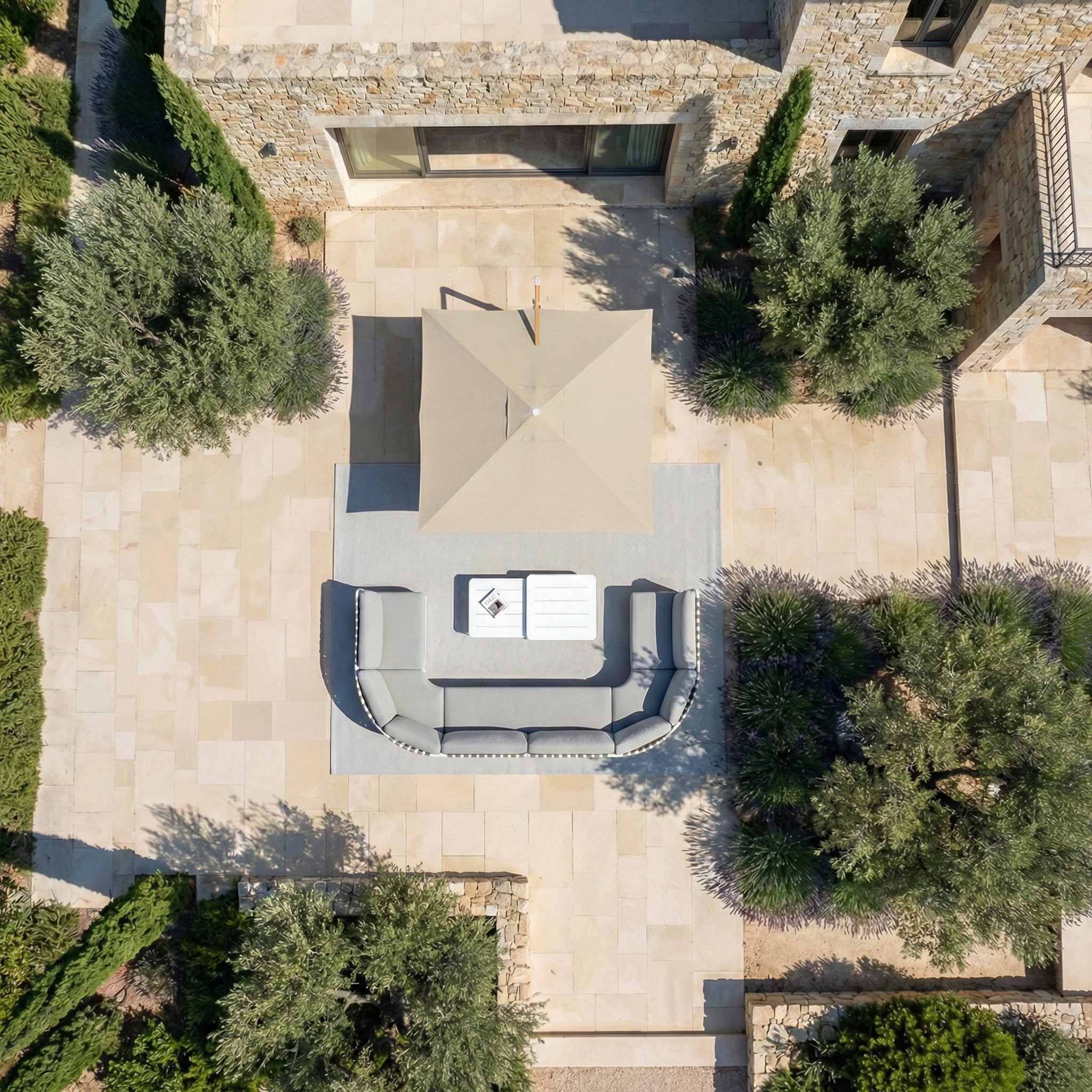 Elyra professional offset parasol (3×3 m)