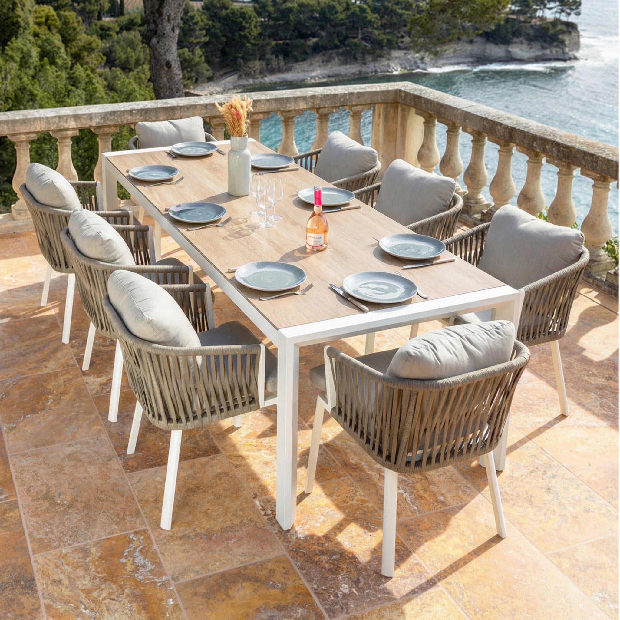 Amalfi Aluminium 12-seater extending dining table - 3 dimensions (195/240/300X96)