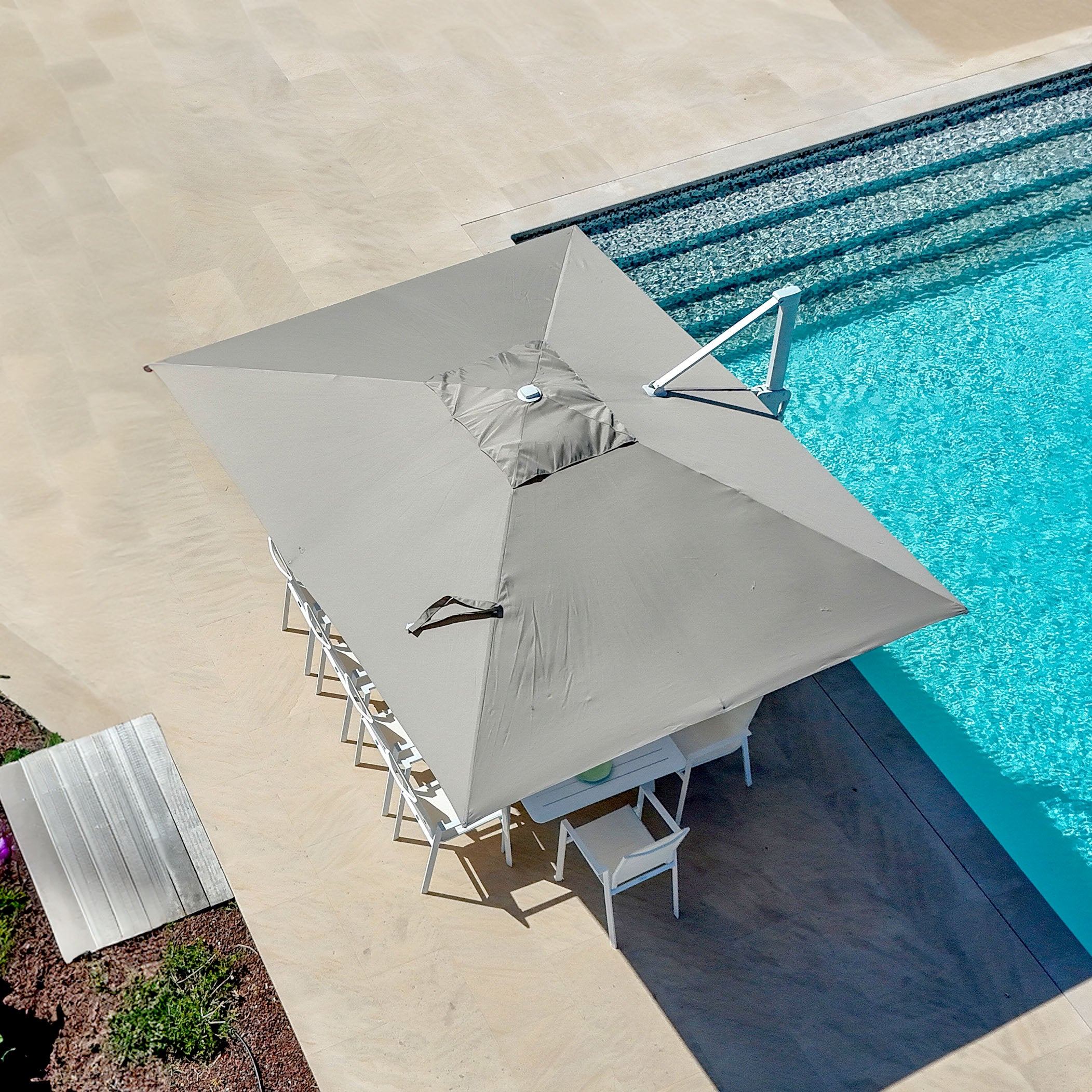 Parasol déporté Yucatan (L4 x 3m)