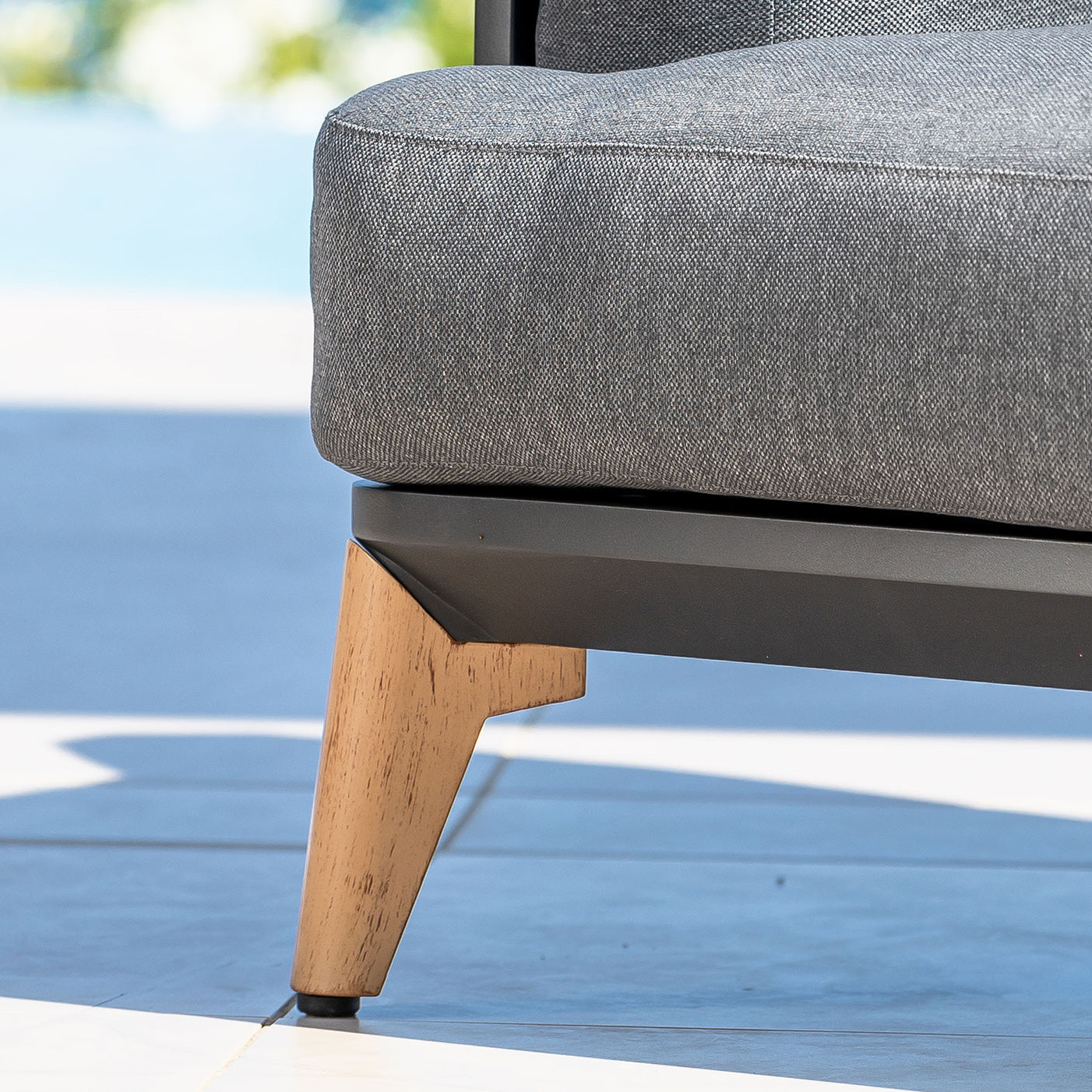 Monte Carlo 2-seater garden sofa