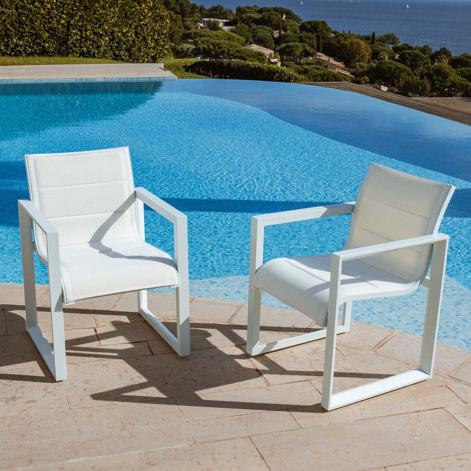 Lot de 2 fauteuils de jardin/repas Elba