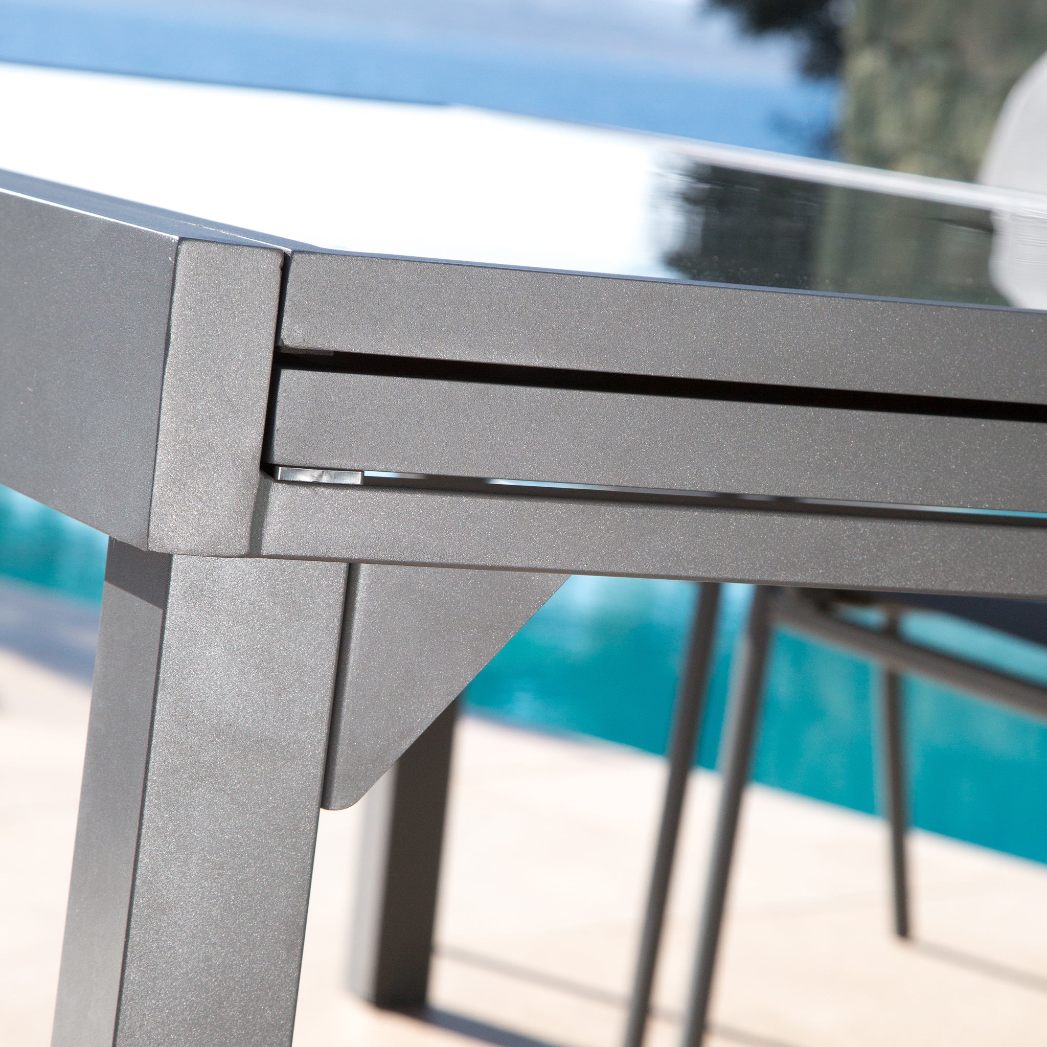 Table de jardin extensible 12 places en verre Murano (320 x 100 cm) - Mobellia