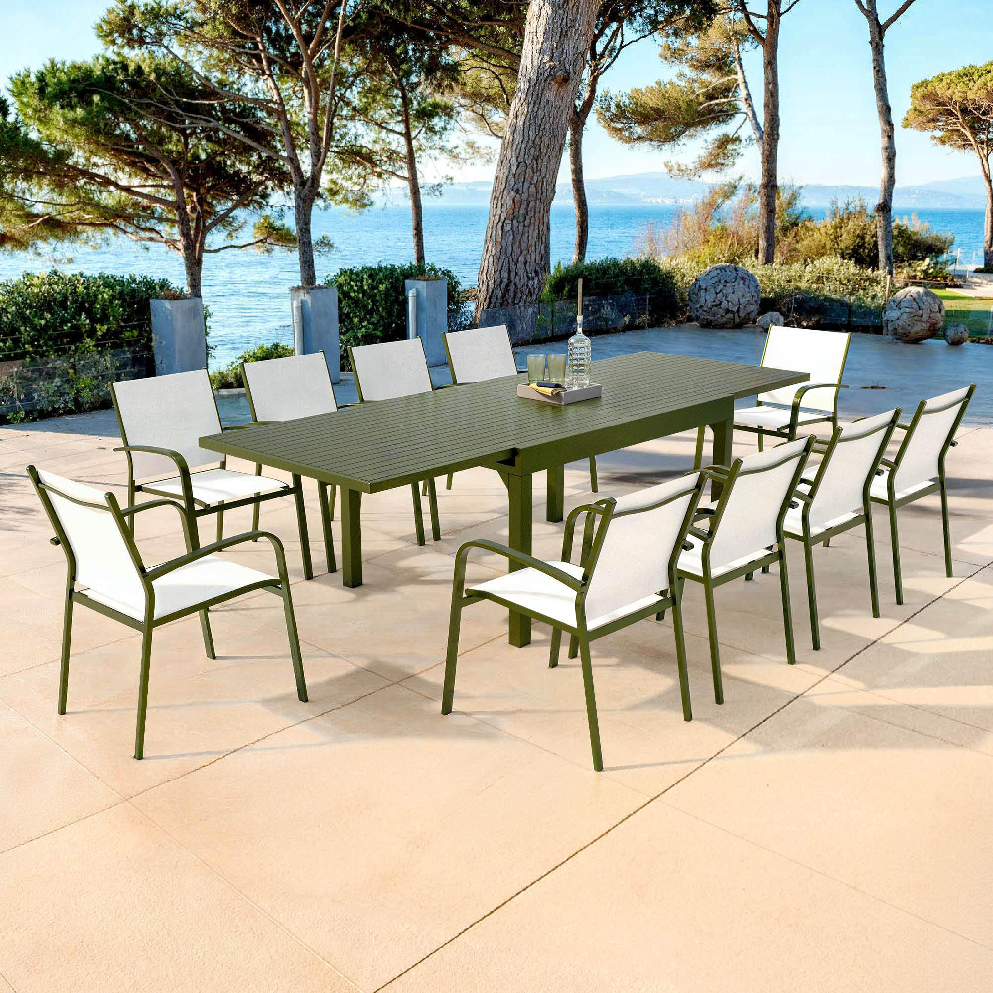 Mesa de jardín extensible Murano de aluminio para 10 plazas (270 x 90 cm)