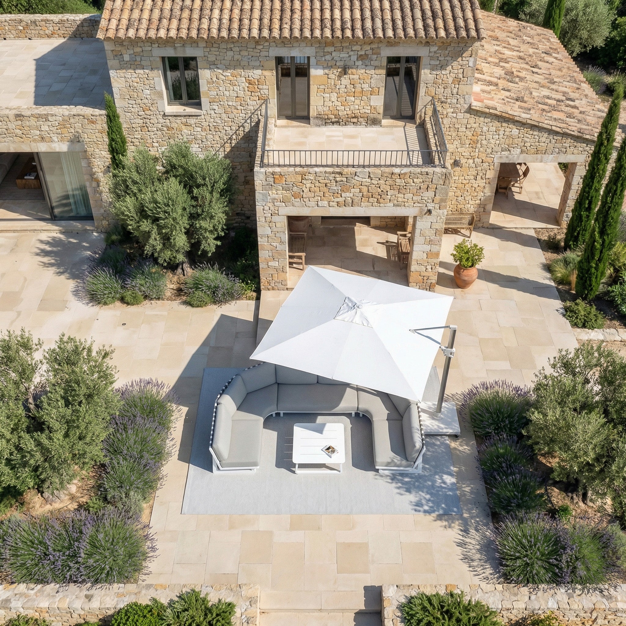 Elyra professional offset parasol (3×3 m)