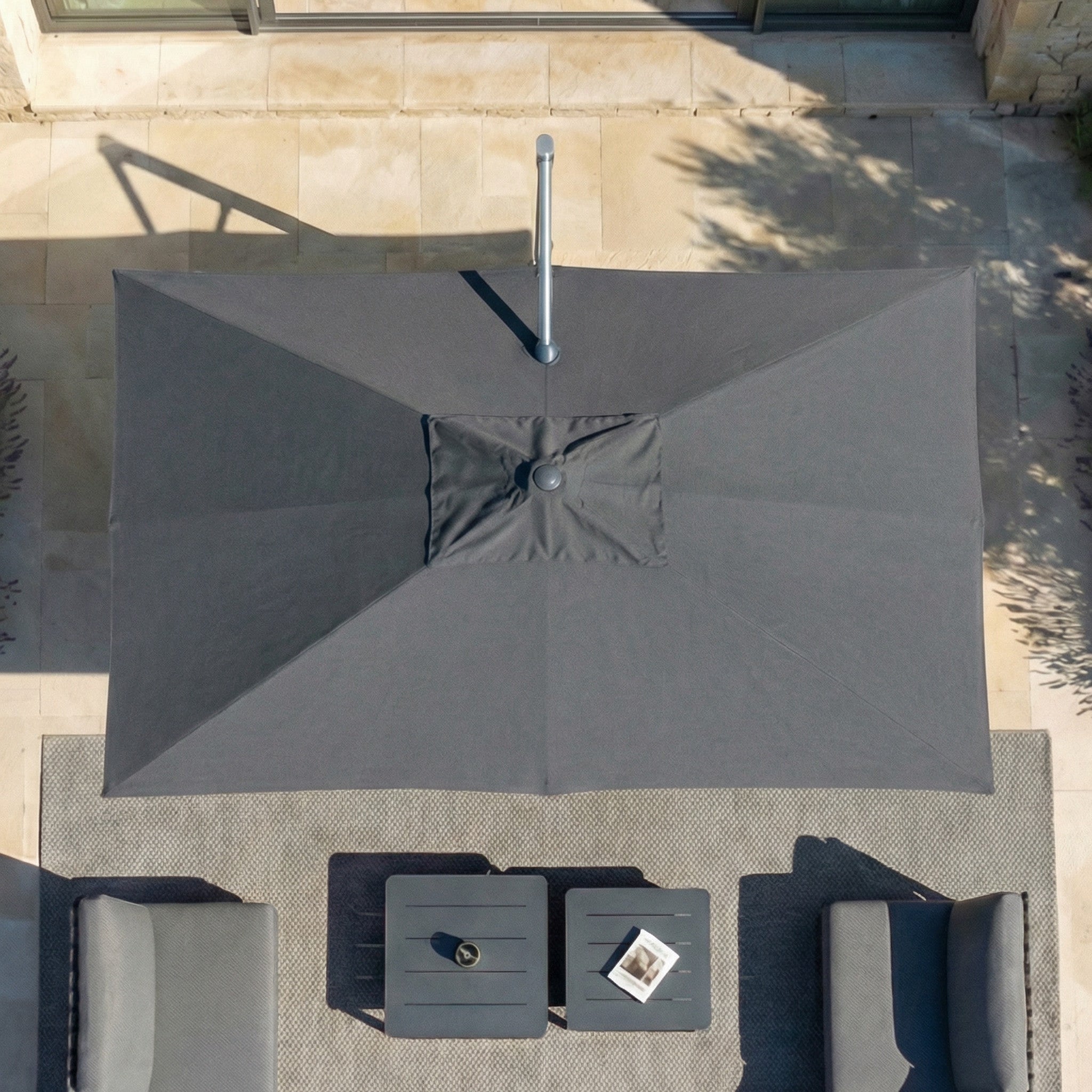 Elyra professional offset parasol (3×4 m)