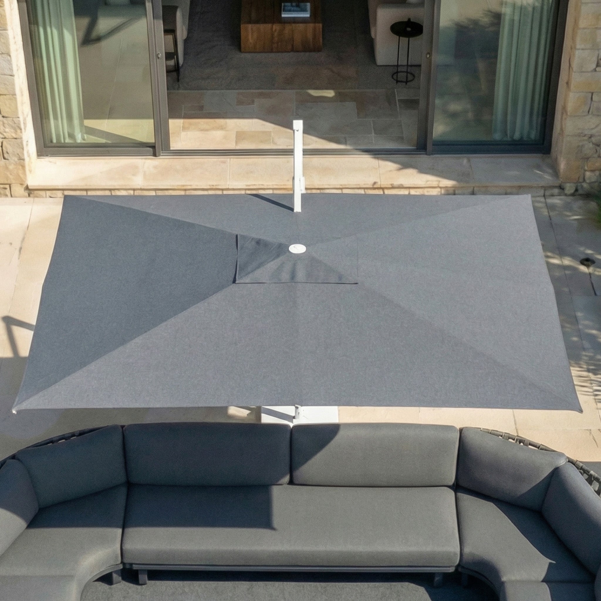 Elyra professional offset parasol (3×4 m)