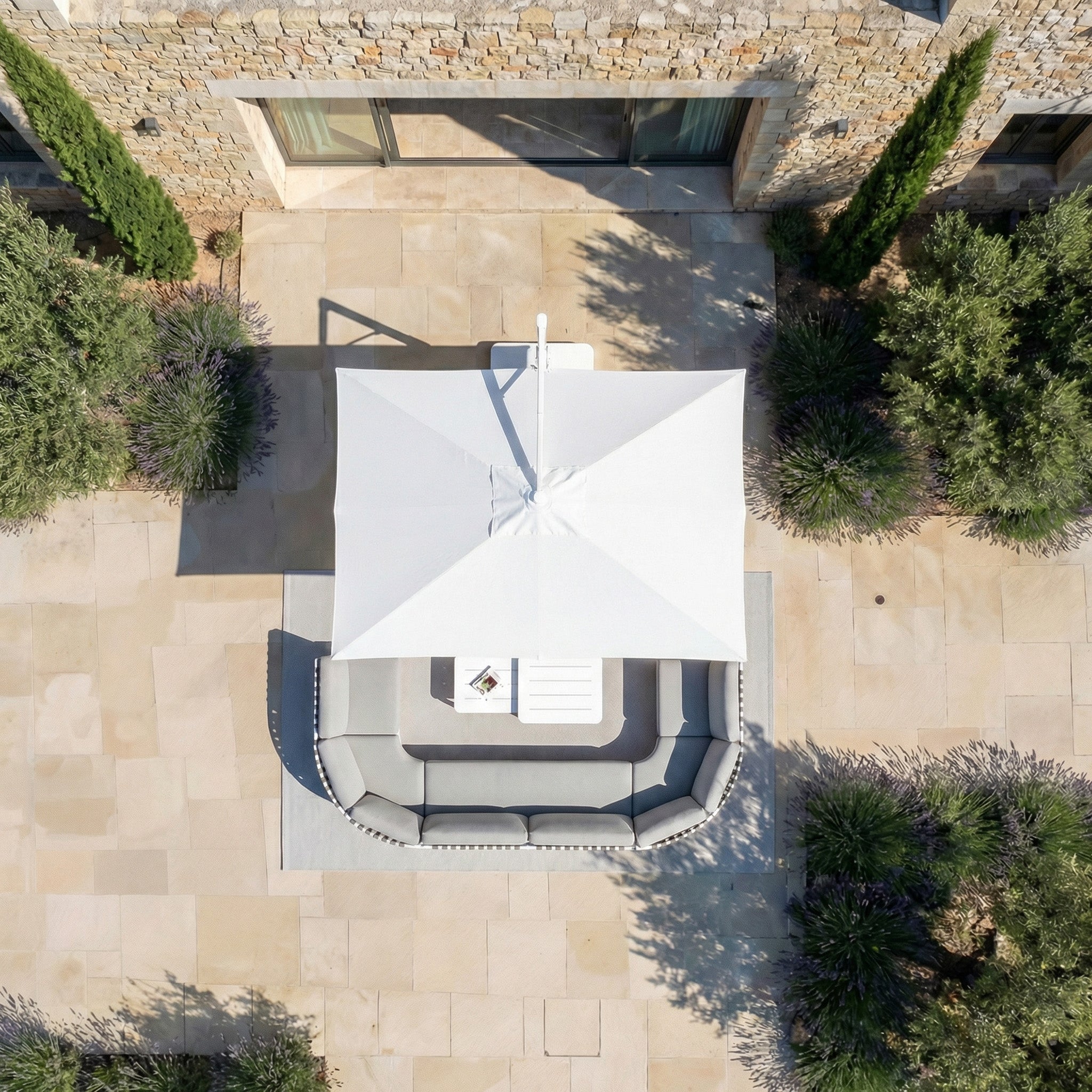 Elyra professional offset parasol (3×4 m)