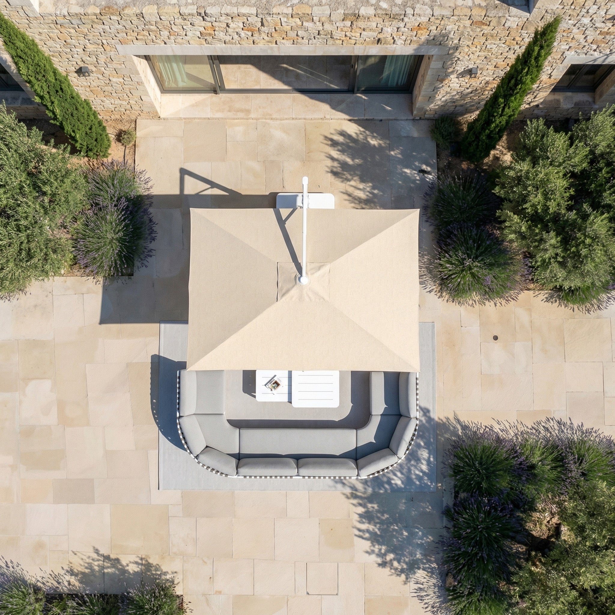 Elyra professional offset parasol (3×4 m)