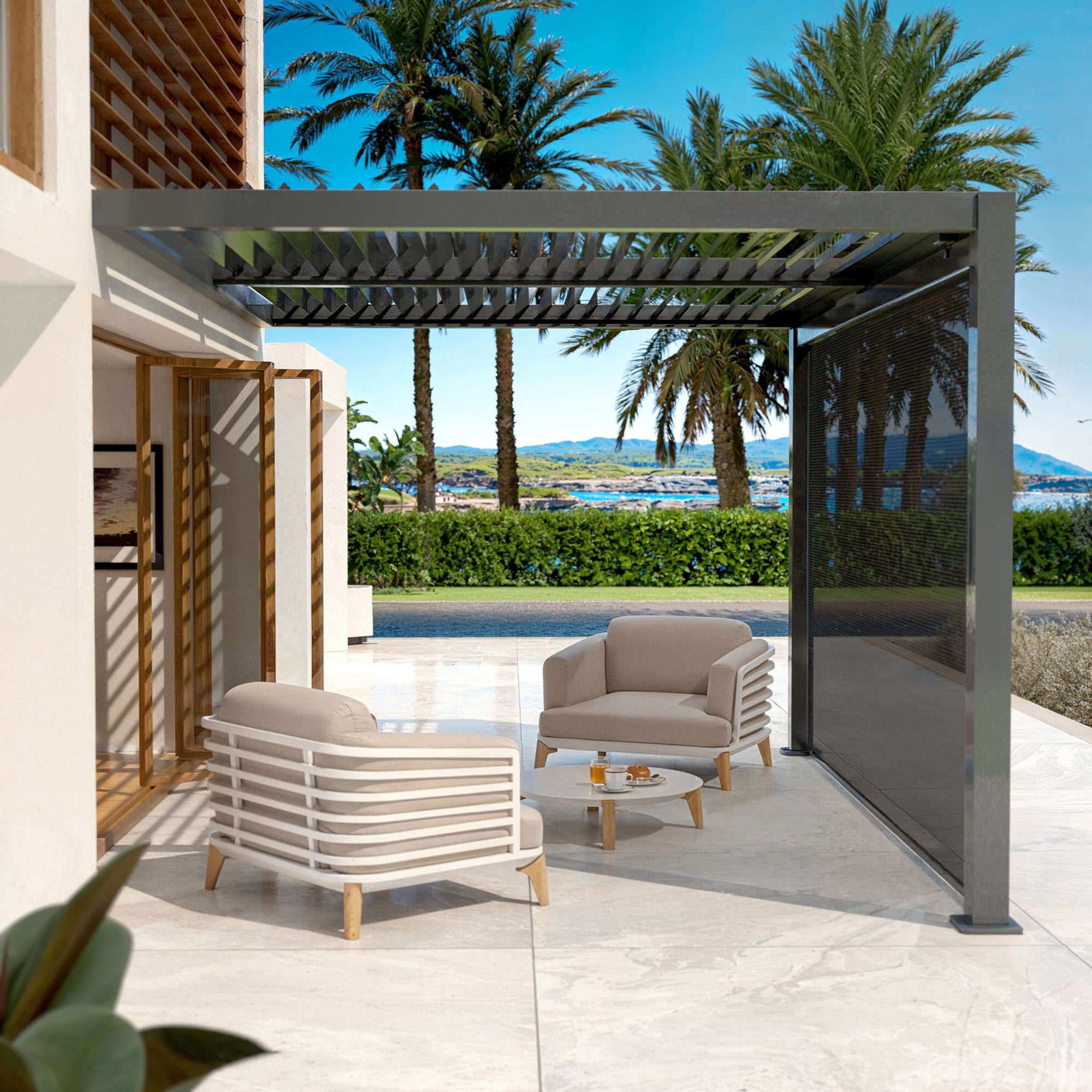 Rideau motorisé pour pergola bioclimatique adossée 3x4