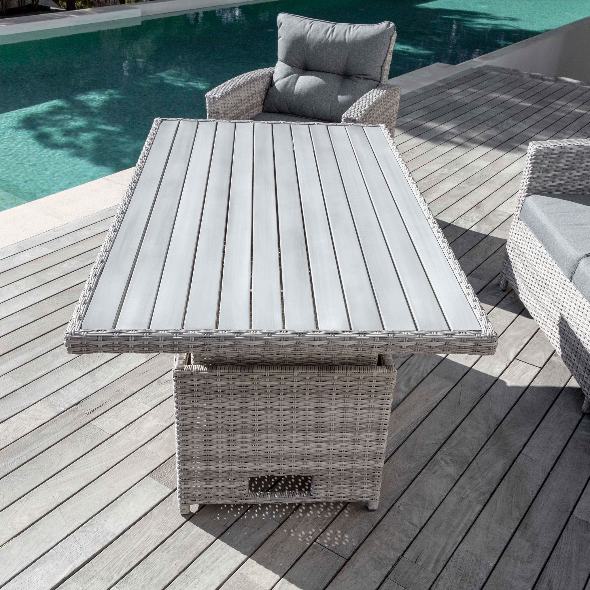 Mesa de jardín abatible y abatible de aluminio Tivoli para 6 personas (145 x 85 cm)