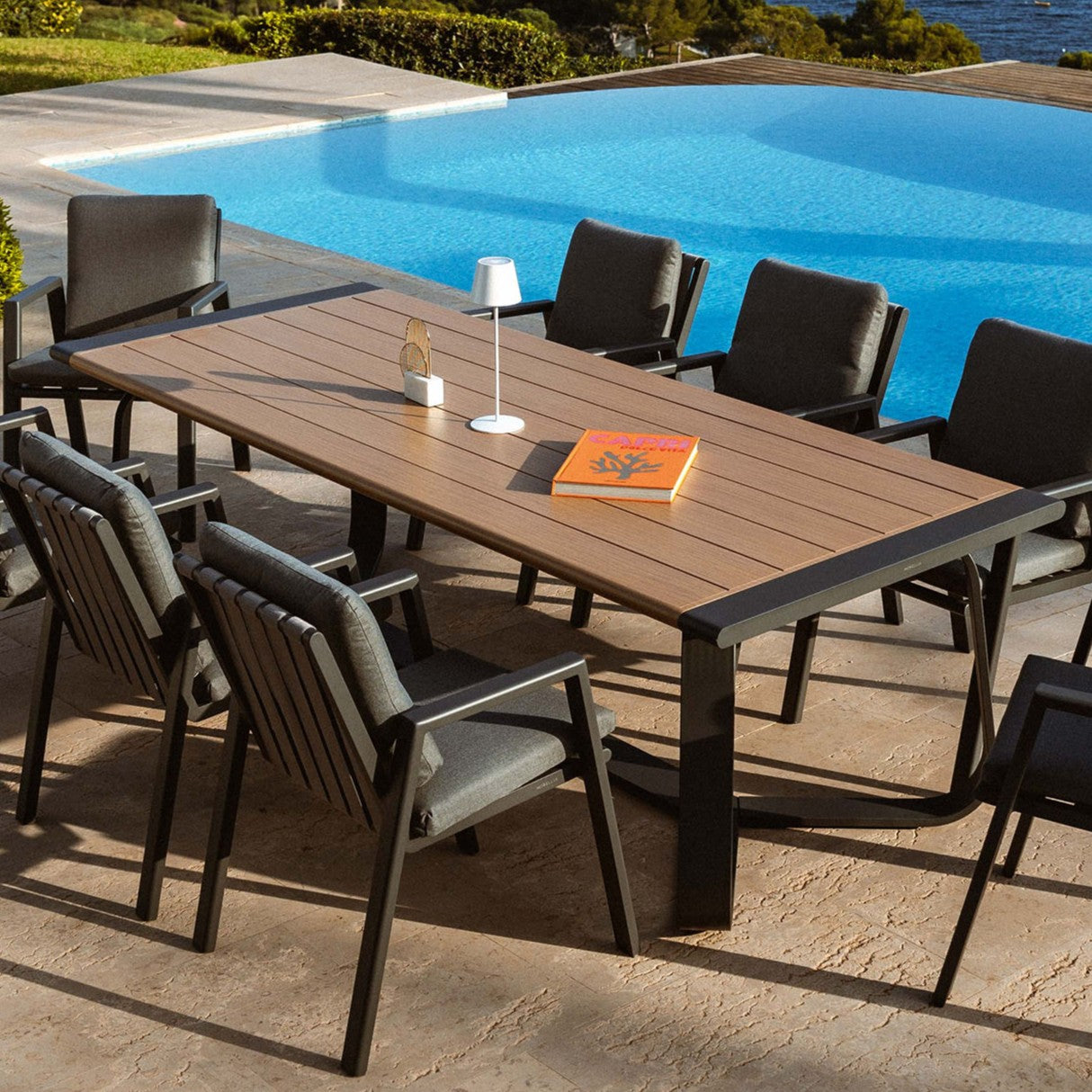 Rectangular garden table 10 seats Long Beach in aluminum 240x100 cm