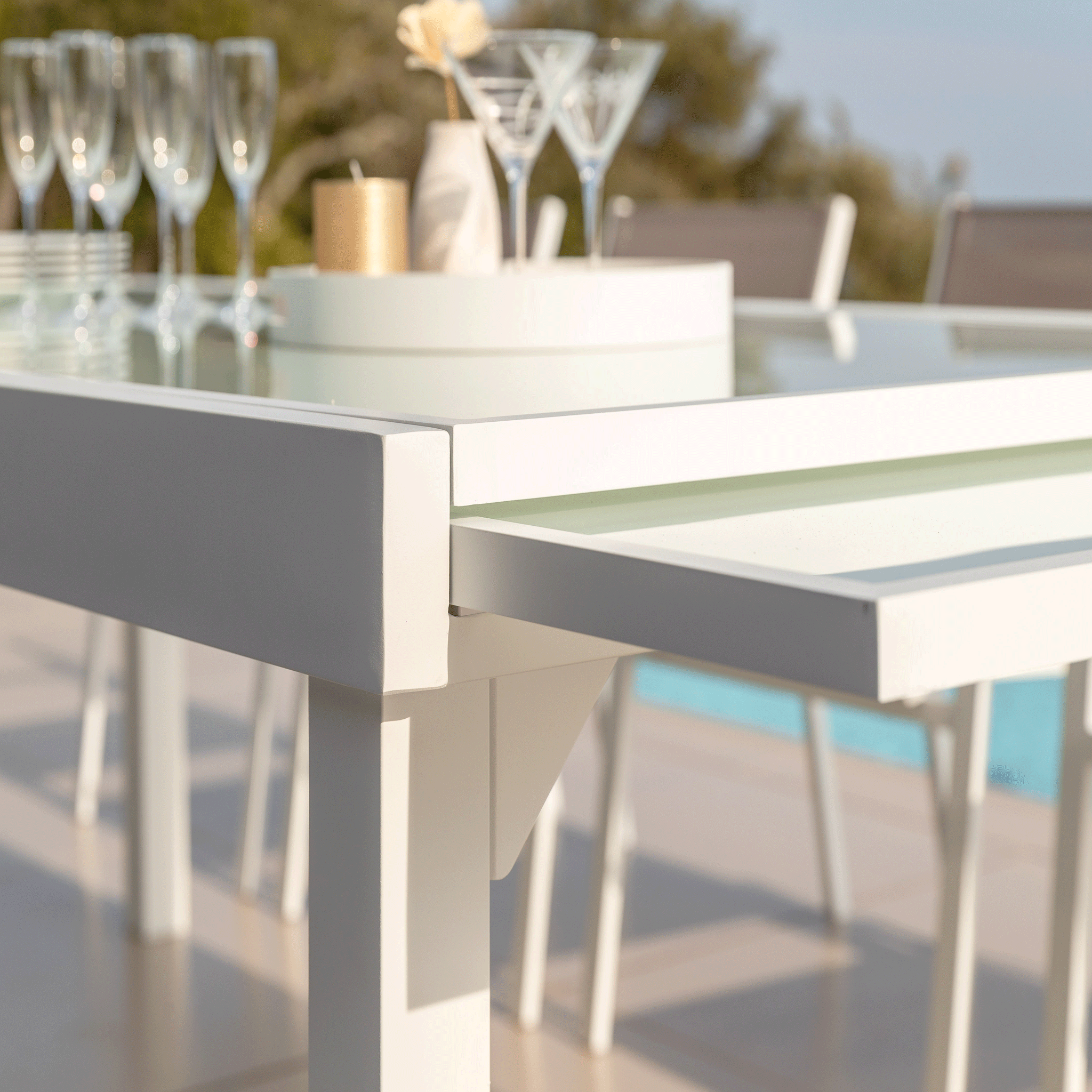 Table de jardin extensible 10 places en verre Murano (270 x 90 cm) - Mobellia