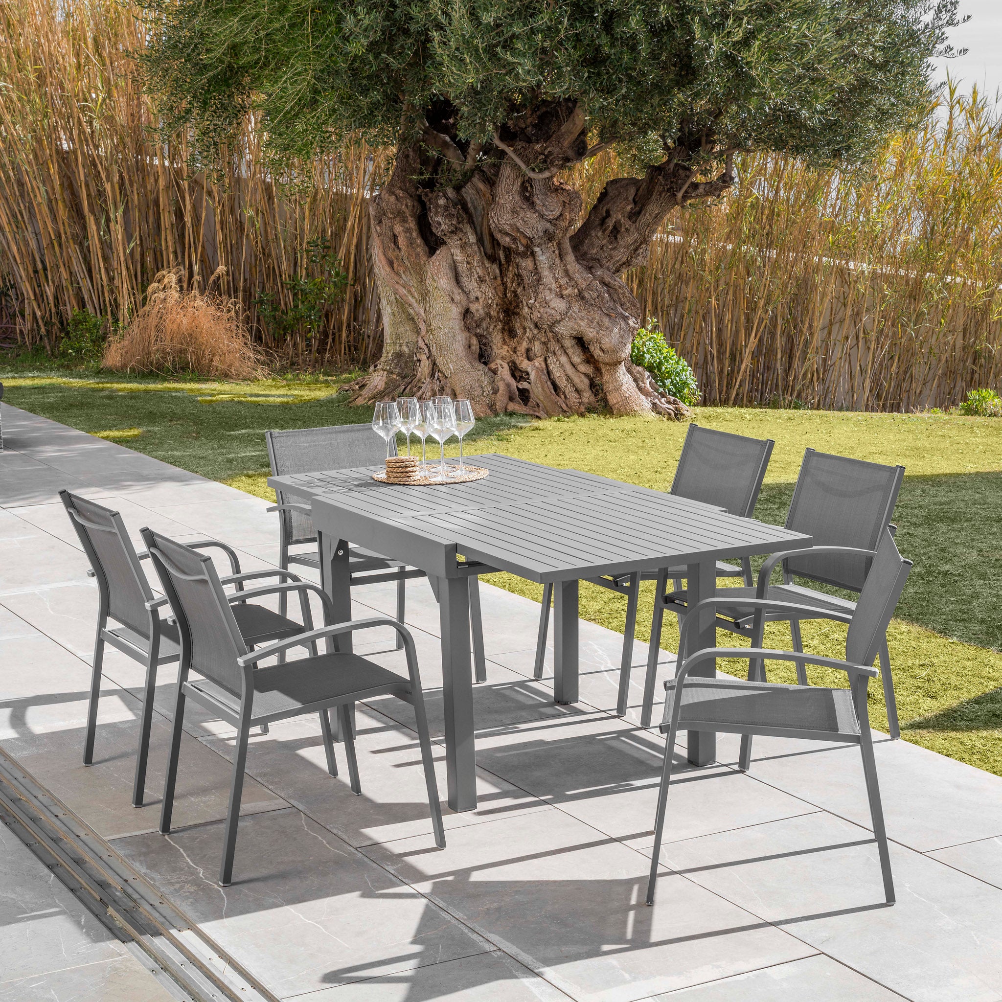 Table de jardin extensible 8 places Aluminium Murano (180 x 90 cm) - Mobellia