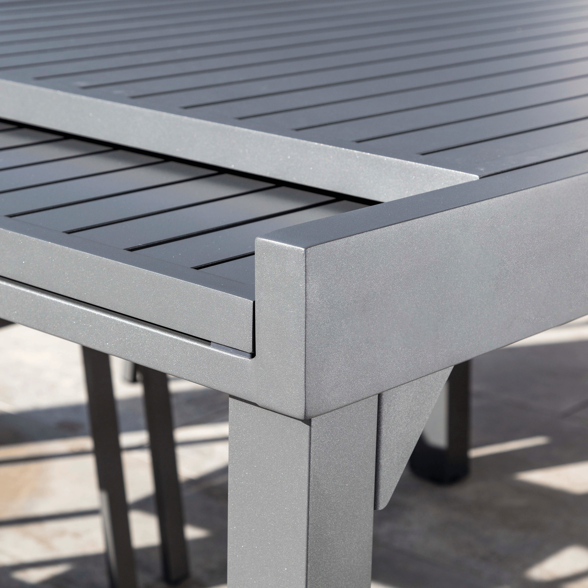 Table de jardin extensible en aluminium 270cm + 8 fauteuils