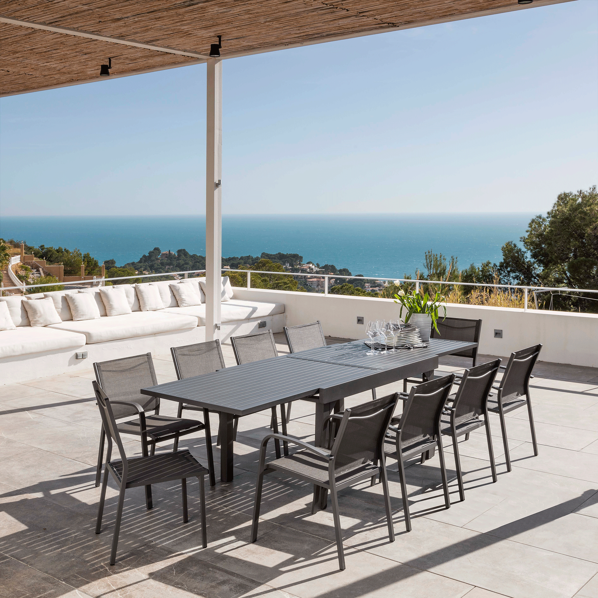 Table de jardin extensible 10 places Aluminium Murano (270 x 90 cm) - Mobellia